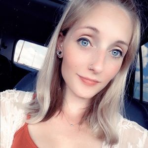 Meet your Posher, Jessica